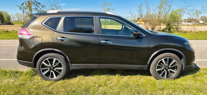 Nissan X-Trail 2015 photo 2
