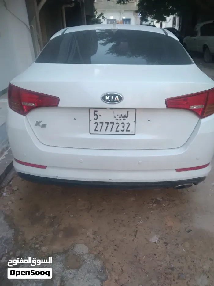 Kia K5 2012 photo 2