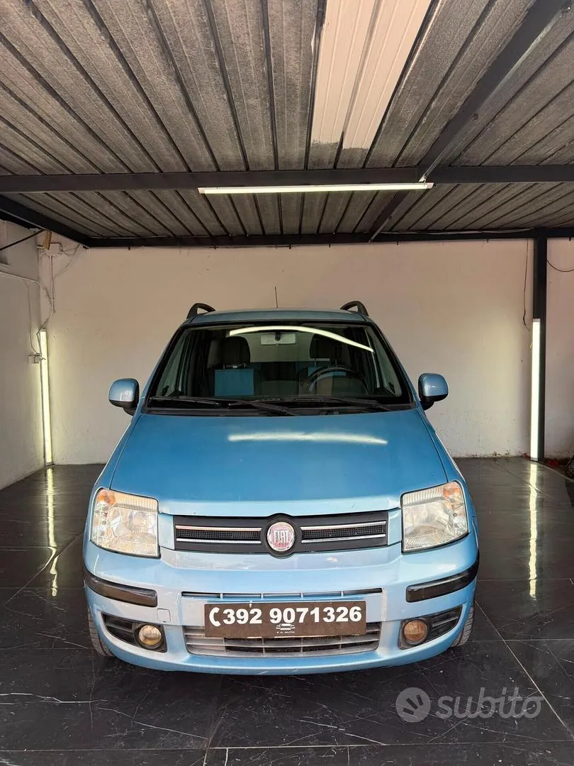 Fiat Panda 2010 photo 2