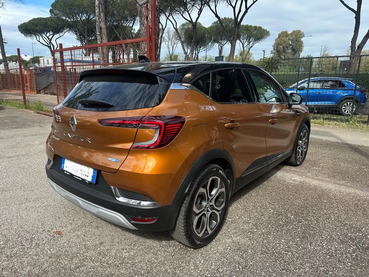 Renault Captur 2021 photo 2