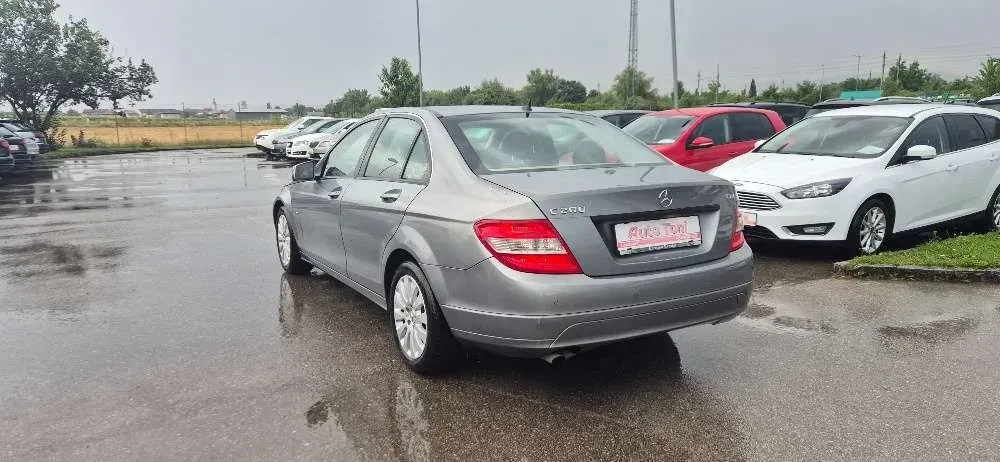 Mercedes-Benz C-Class 2009 photo 3