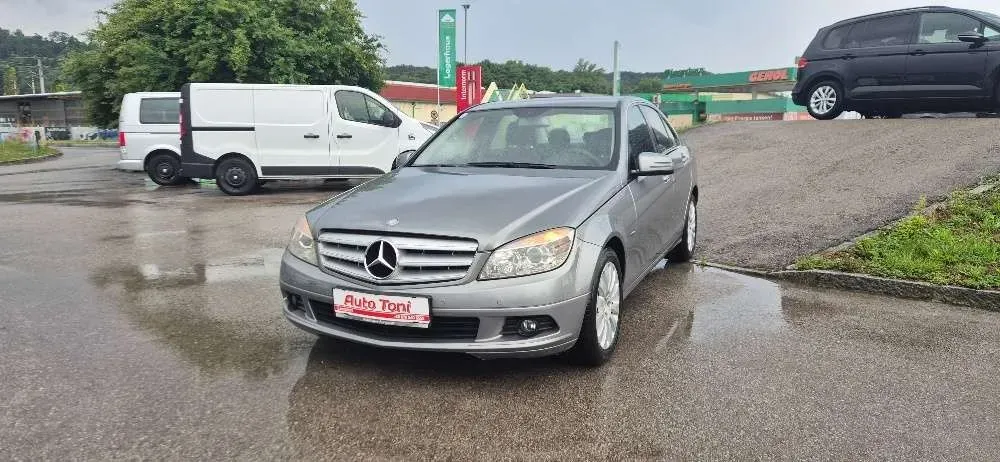 Mercedes-Benz C-Class 2009 photo 2