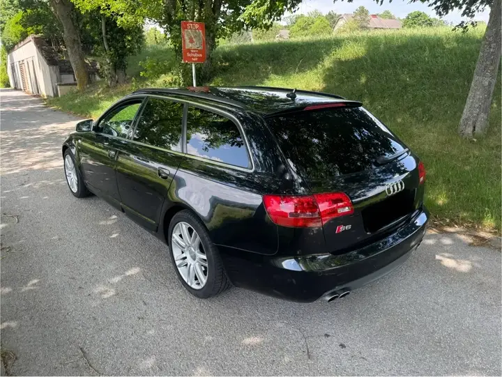 Audi A6 2006 photo 2