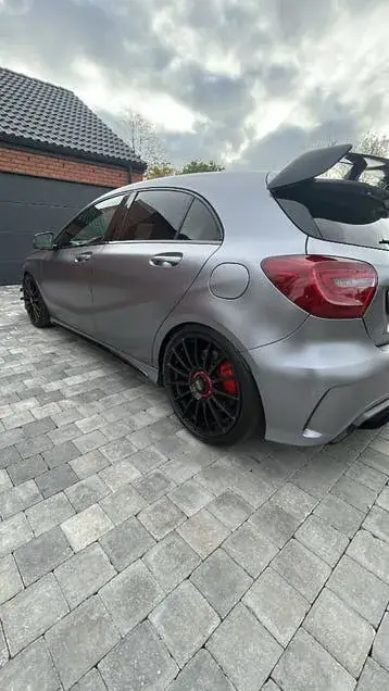Mercedes-Benz A45 Amg