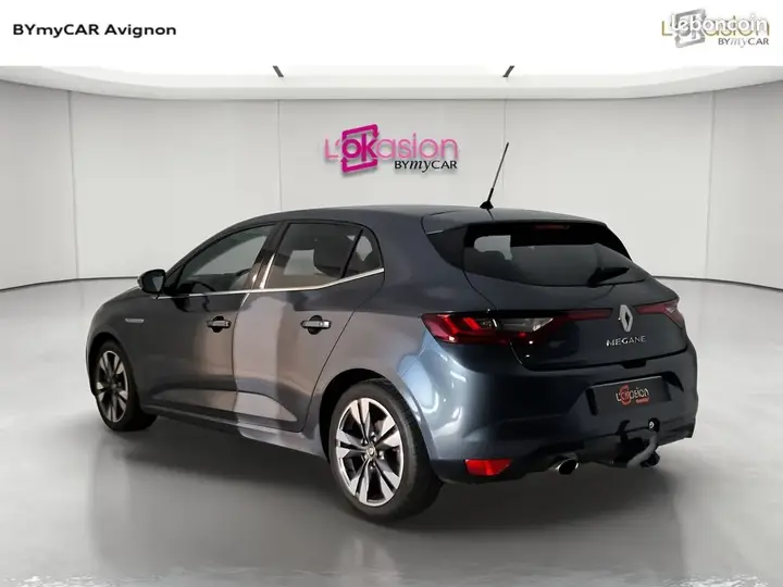 Renault Megane 2018 photo 3