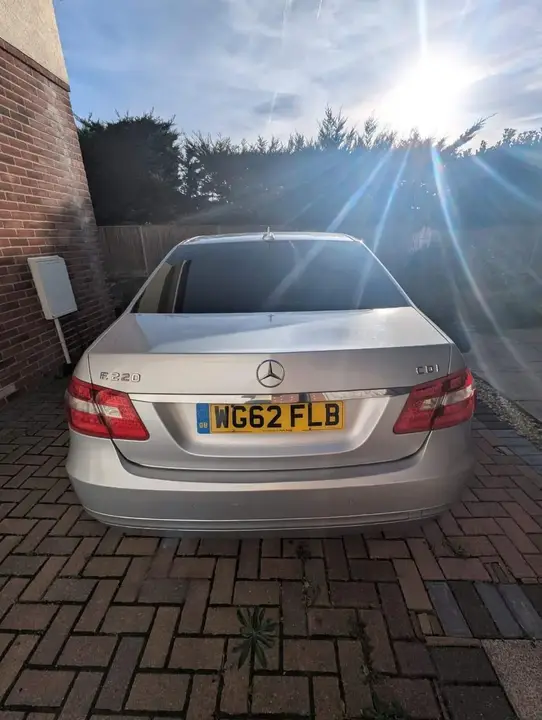 Mercedes-Benz E-Class 2012 photo 5