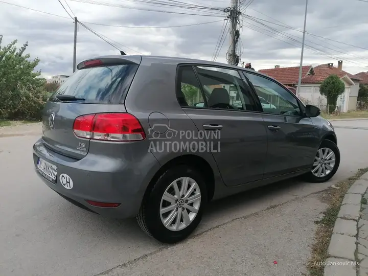 Volkswagen Golf 6 2012 photo 2