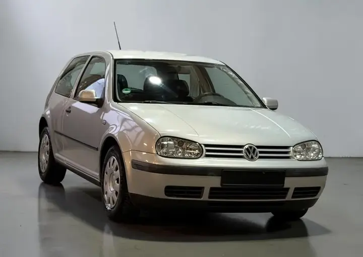 Volkswagen Golf 4