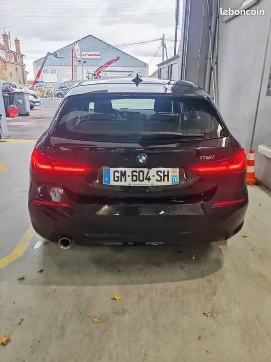 BMW 1 Series 2023 photo 4