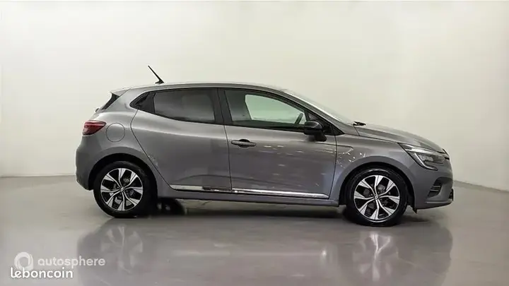 Renault Clio 2023 photo 4