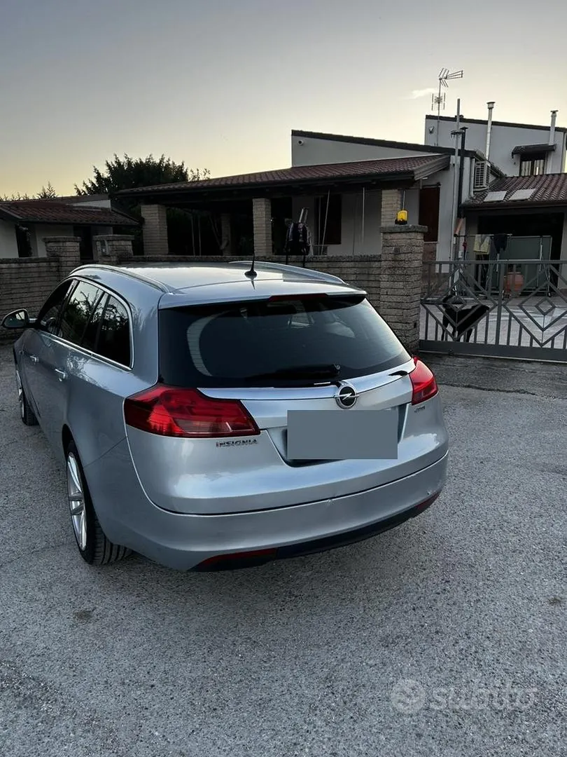 Opel Insignia 2012 photo 4