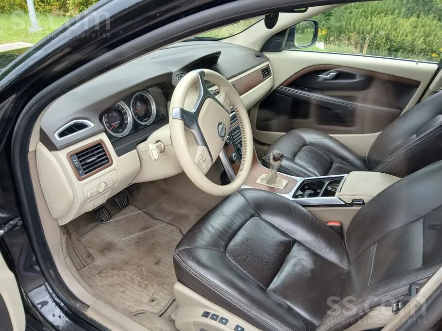 Volvo Xc70 2013 photo 4