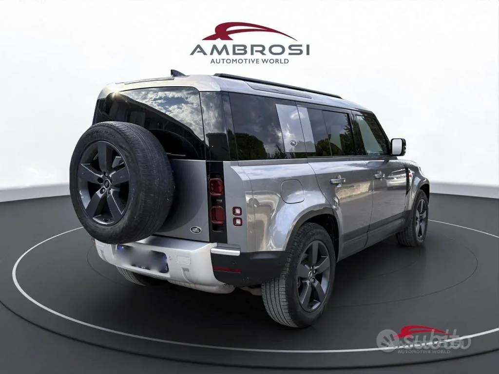 Land Rover Defender 2022 photo 3