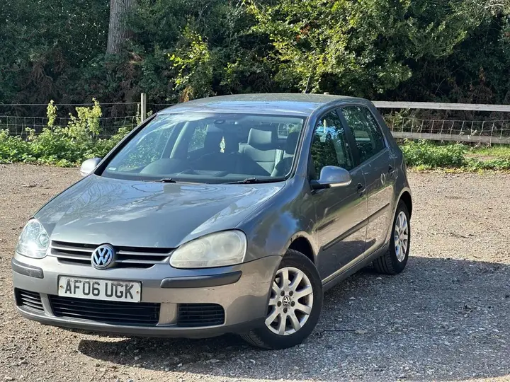Volkswagen Golf 2006 photo 3