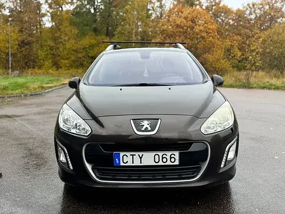 Peugeot 308 Sw 2012 photo 2