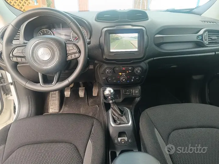 Jeep Renegade 2022 photo 5