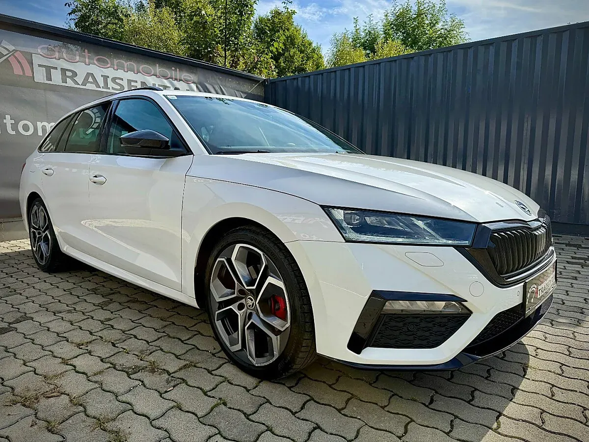 Skoda Octavia 2022 photo 3