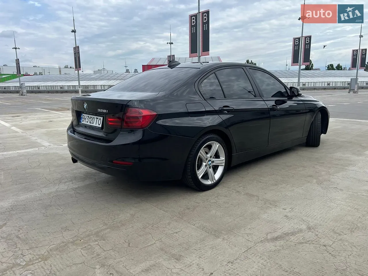 BMW 3 Series 2013 photo 4