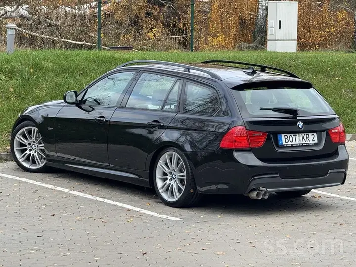BMW 320D 2009 photo 4
