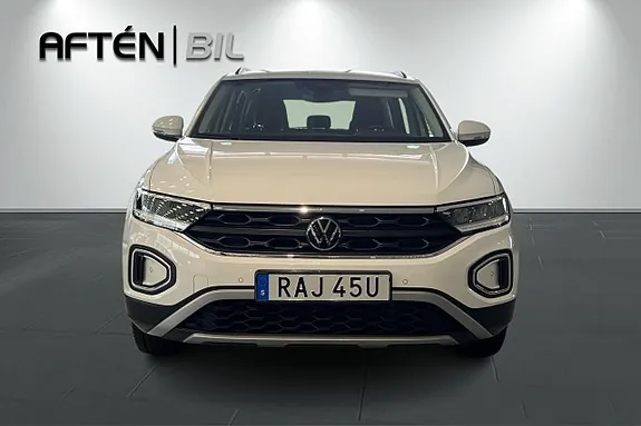 Volkswagen T-Roc 2023 photo 3