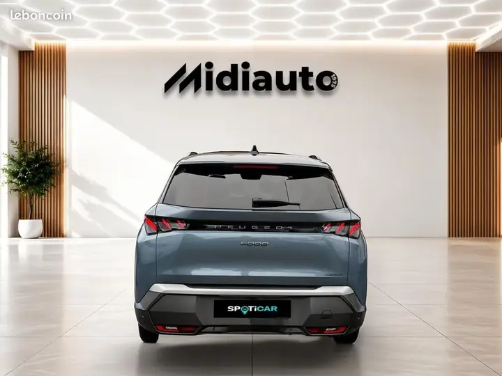 Peugeot 5008 2025 photo 4