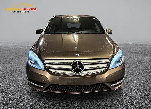 Mercedes-Benz 180 2012 photo 3