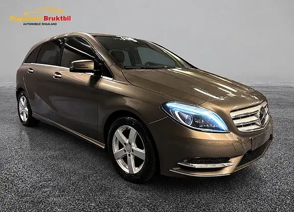 Mercedes-Benz 180 2012 photo 4