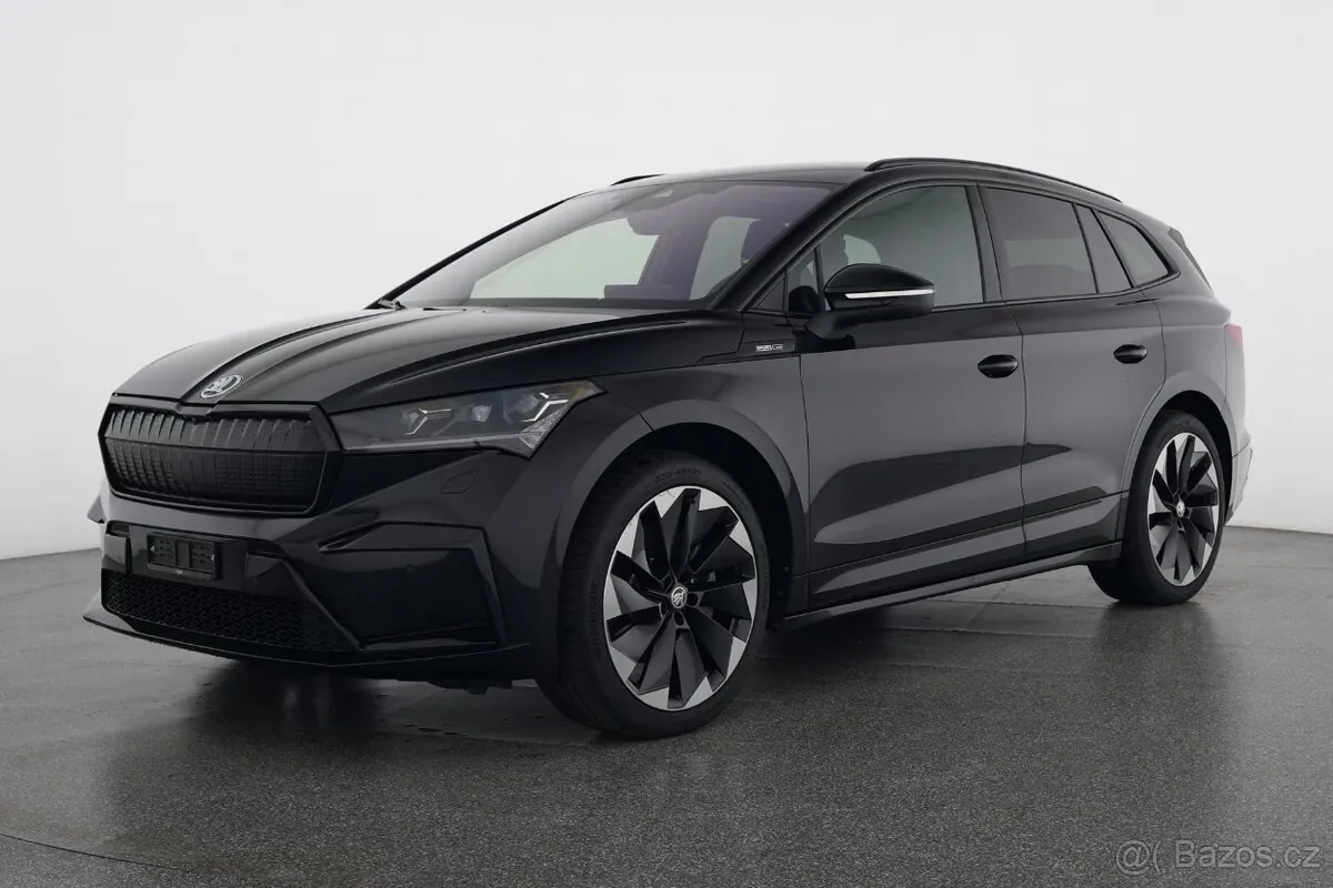 Skoda Enyaq 2023 photo 2