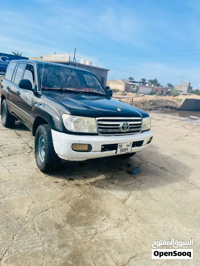 Toyota Land Cruiser