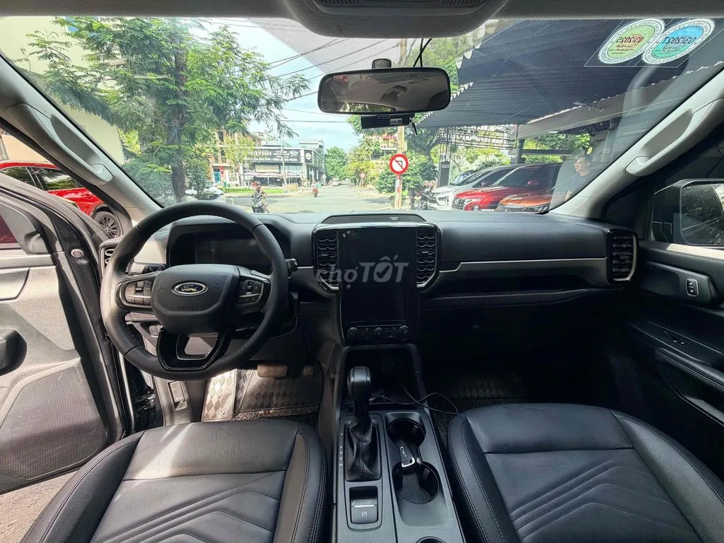 Ford Everest 2024 photo 5