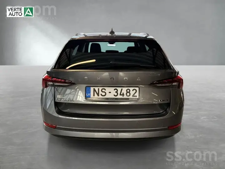 Skoda Octavia 2023 photo 5