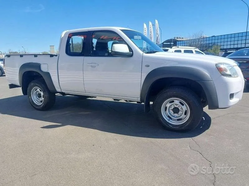 Mazda Bt-50 2008 photo 3