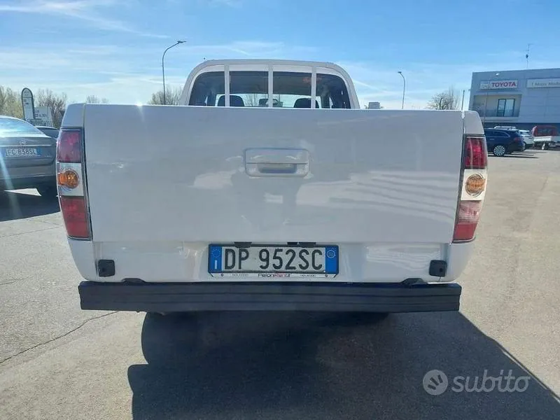 Mazda Bt-50 2008 photo 5