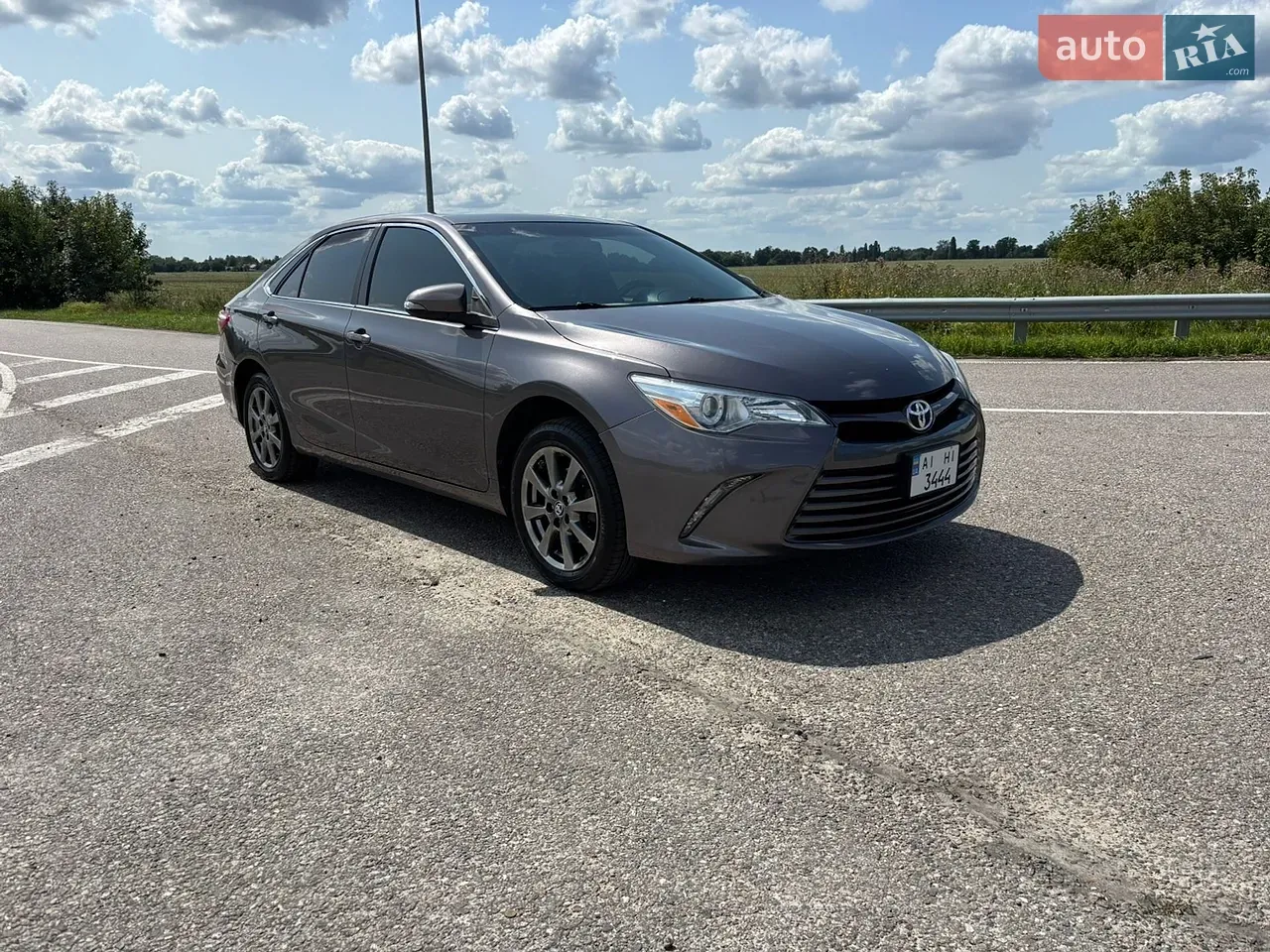 Toyota Camry 2015 photo 2
