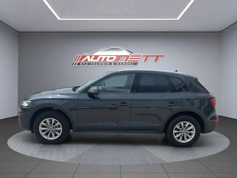 Audi Q5 2019 photo 2