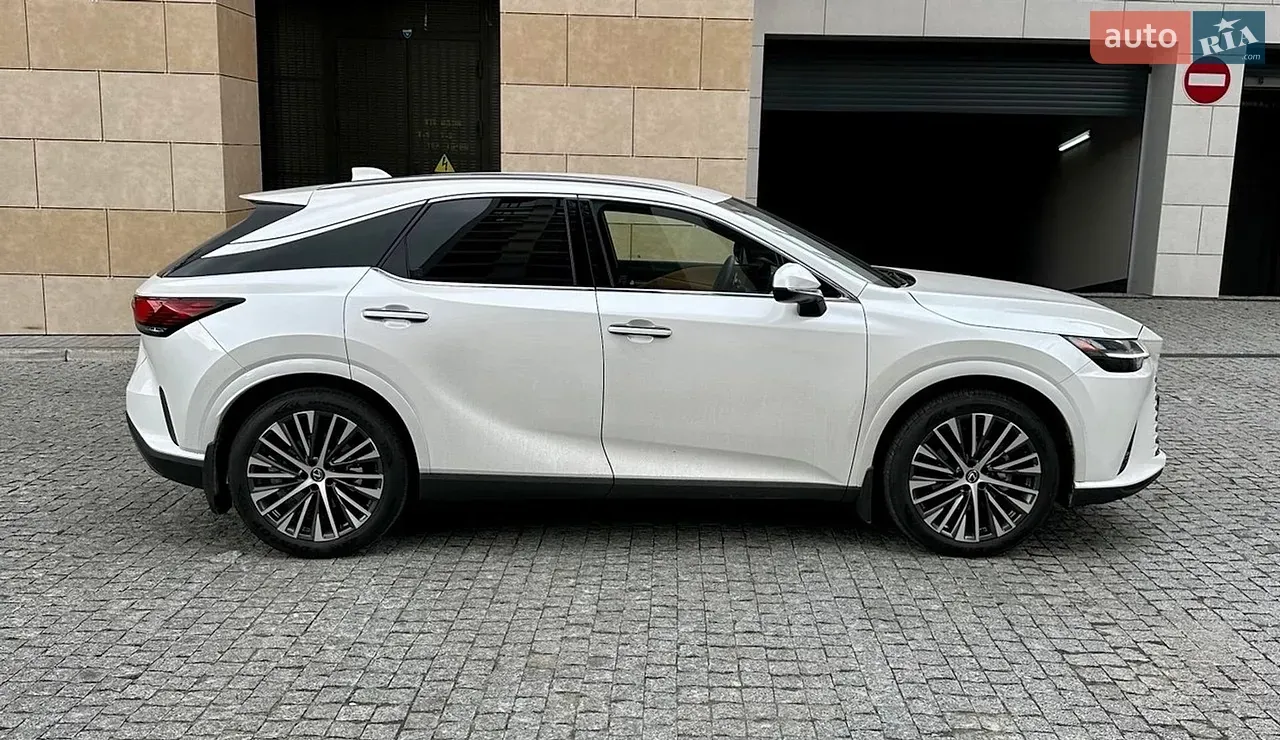 Lexus Rx 2023 photo 3