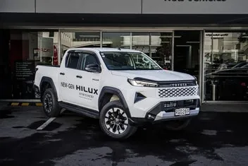 Toyota Hilux 2026 photo 2
