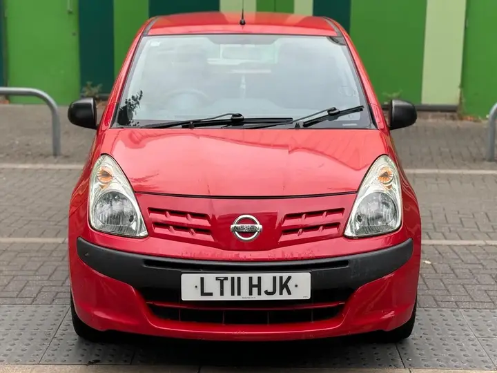 Nissan Pixo 2011 photo 2