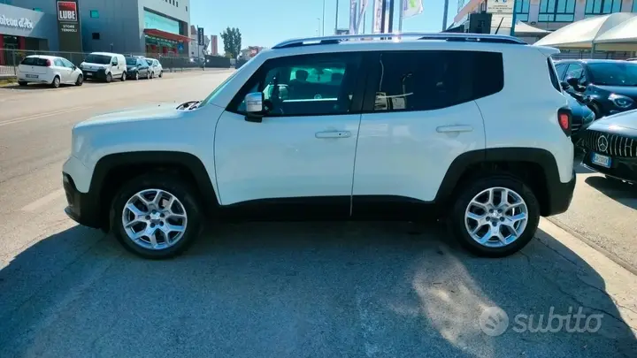 Jeep Renegade 2015 photo 3