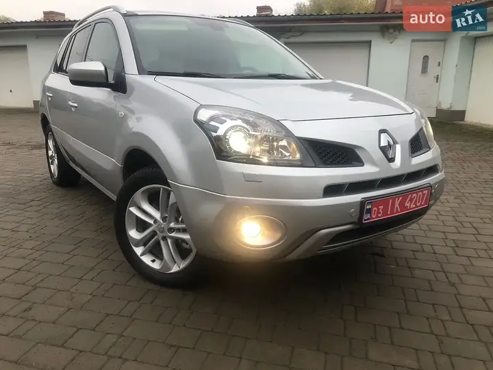 Renault Koleos 2011 photo 2