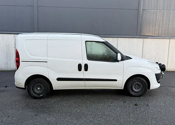 Fiat Doblo 2013 photo 2