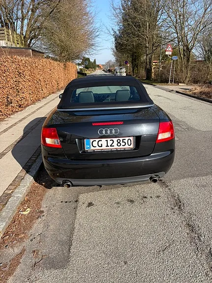 Audi A4 2002 photo 3