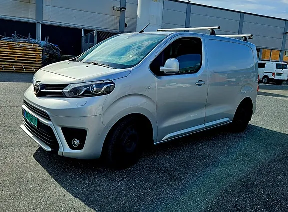 Toyota Proace 2018 photo 2
