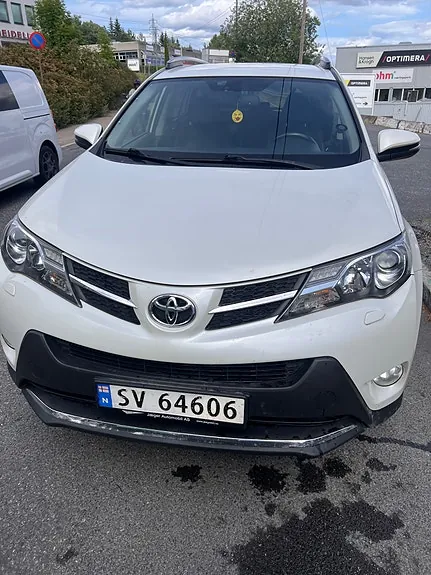 Toyota Rav4 2015 photo 3