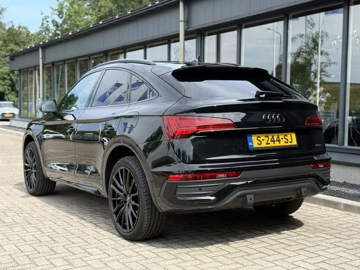 Audi Q5 2022 photo 2