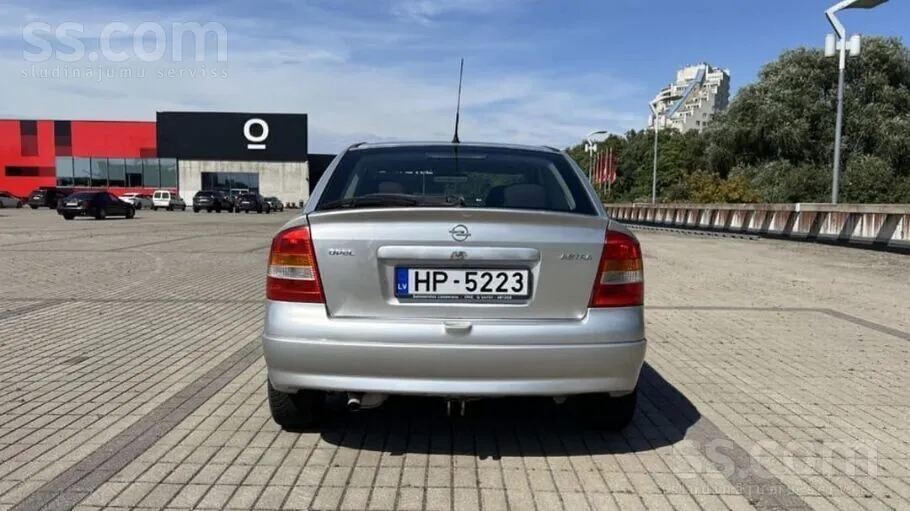 Opel Astra 1999 photo 2
