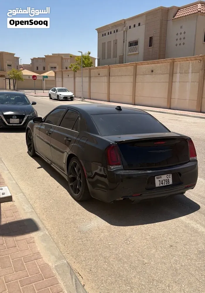 Chrysler 300 2023 photo 5