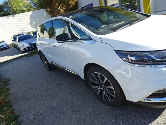 Renault Espace 2016 photo 2