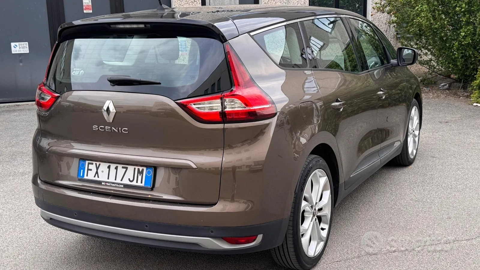 Renault Grand Scenic 2019 photo 4