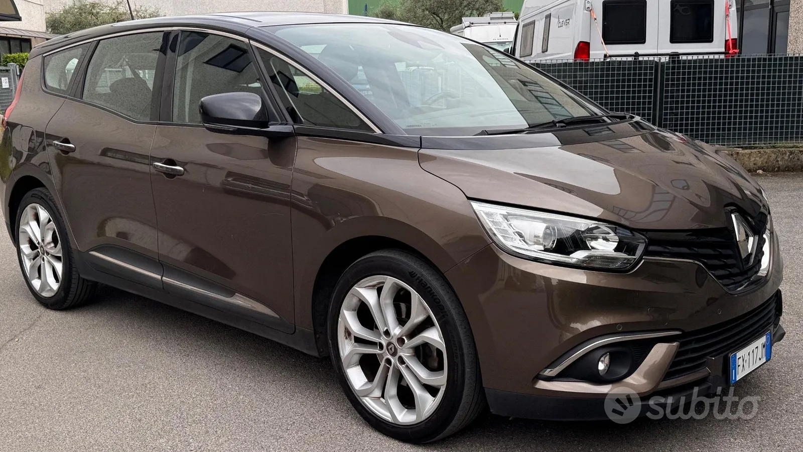 Renault Grand Scenic 2019 photo 2